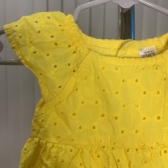 Carter's Girls 12 months 1 Piece Outfit Romper Yellow Eyelet Summer NWOT - Picture 5 of 5